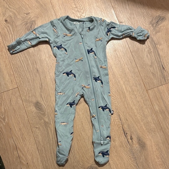 Kyte BABY Other - Kyte BABY Coastline Zippered Footie